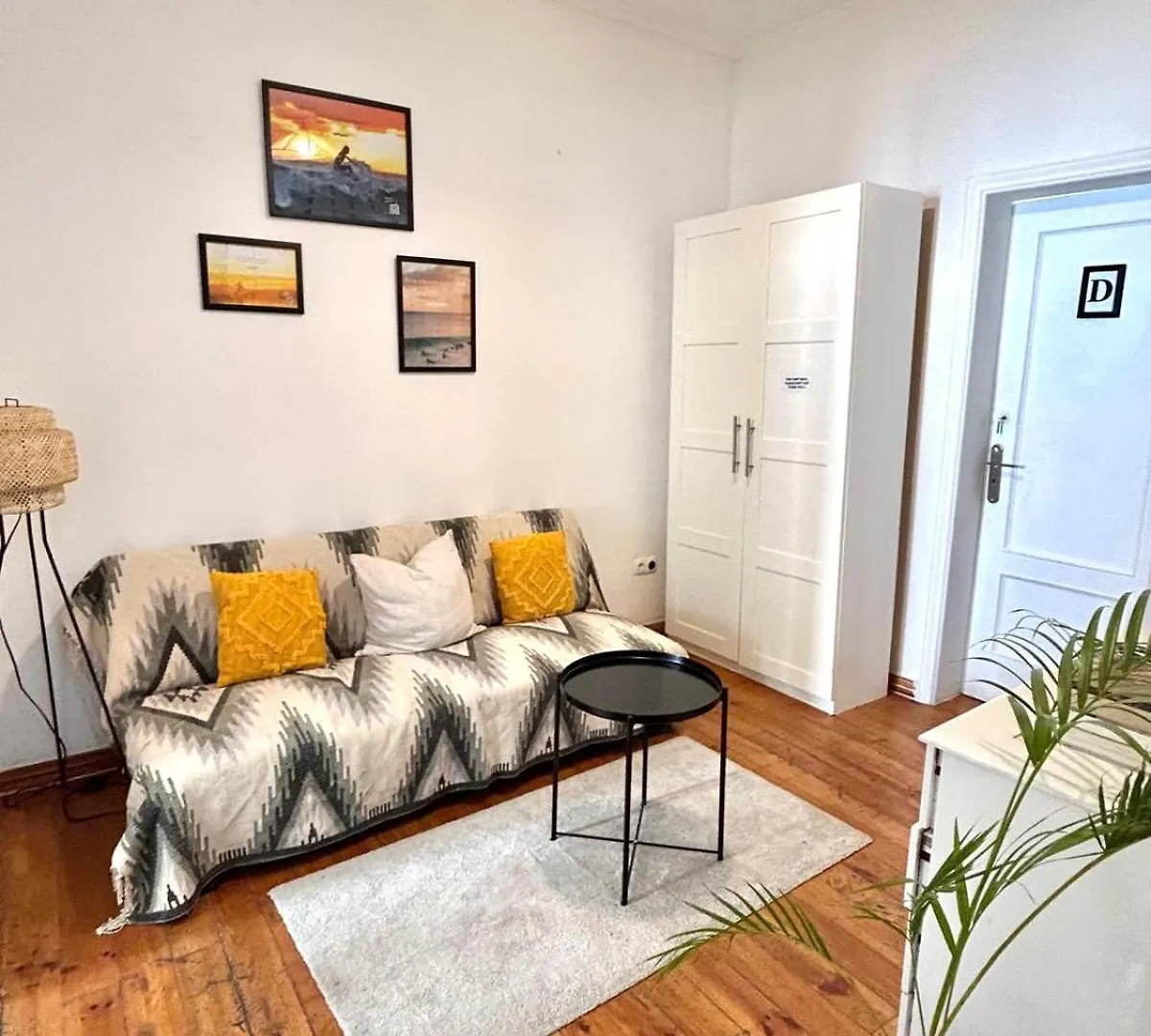 Central Lisbon Rooms In Palmira Shared Apartment For Surf Lovers contacts